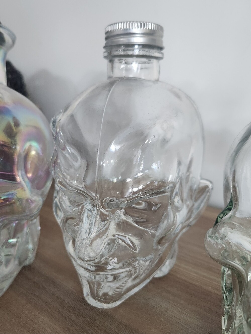 💀 Set of 3 Glass Skull & Demon Bottles Halloween Gothic Bar Decor Display Lot - Picture 4 of 8